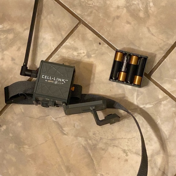 CellLink by SpyPoint. Turn any trail camera into a functioning cellular camera! - Picture 4 of 4
